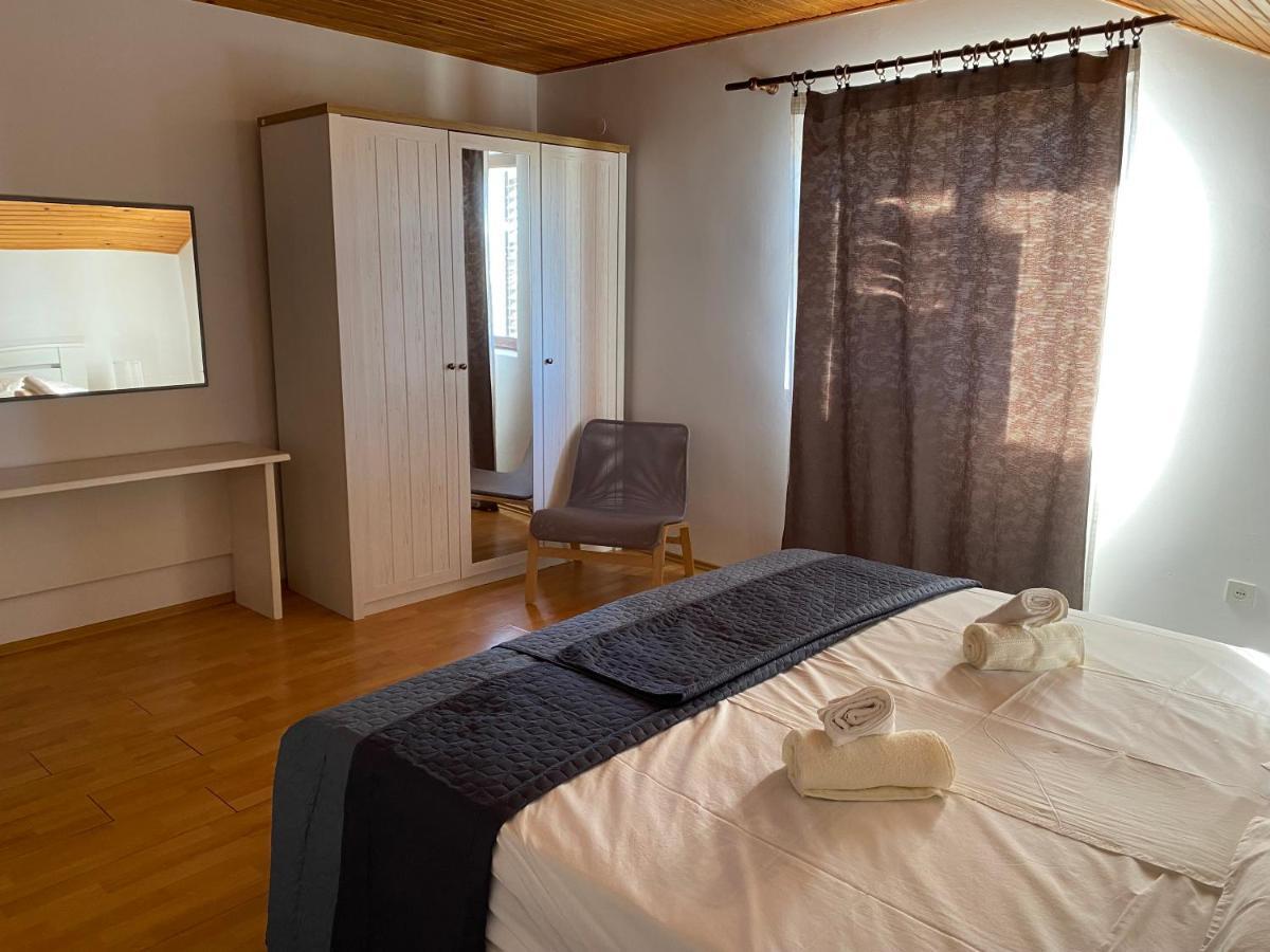 Apartments Maria Biograd Na Moru Ngoại thất bức ảnh
