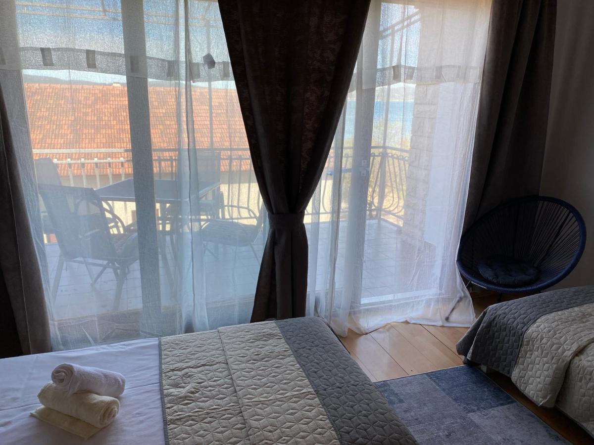 Apartments Maria Biograd Na Moru Ngoại thất bức ảnh