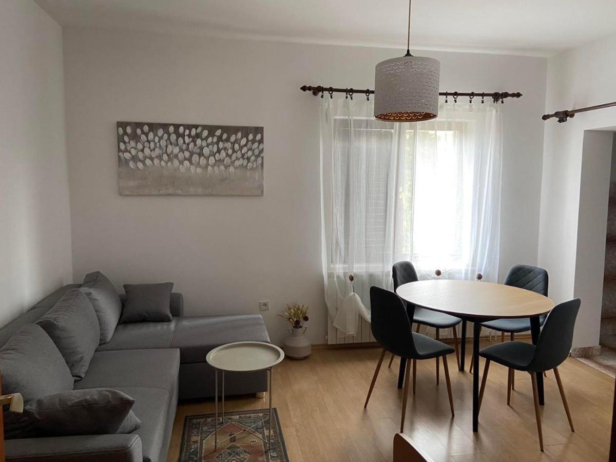 Apartments Maria Biograd Na Moru Ngoại thất bức ảnh