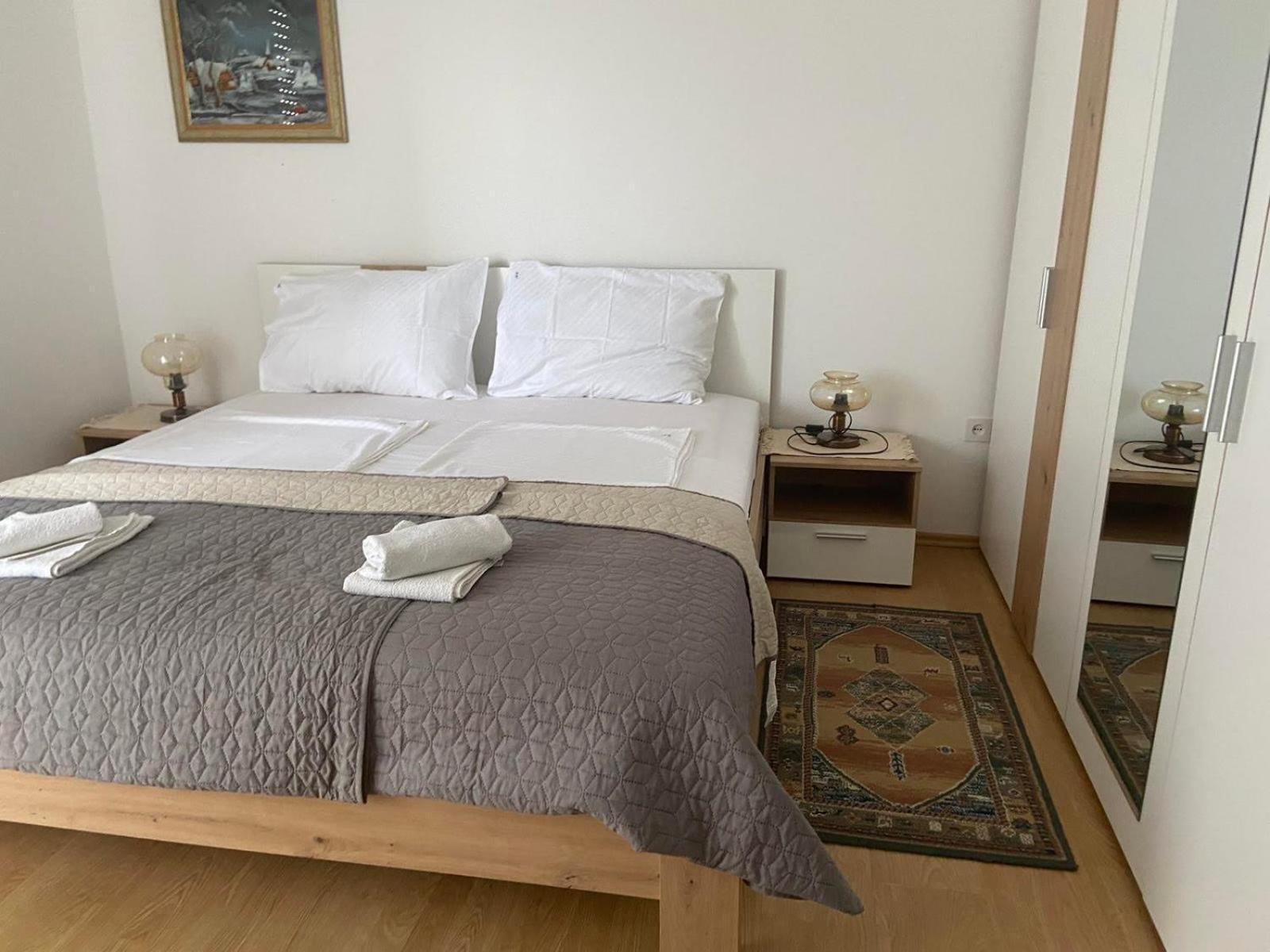 Apartments Maria Biograd Na Moru Ngoại thất bức ảnh